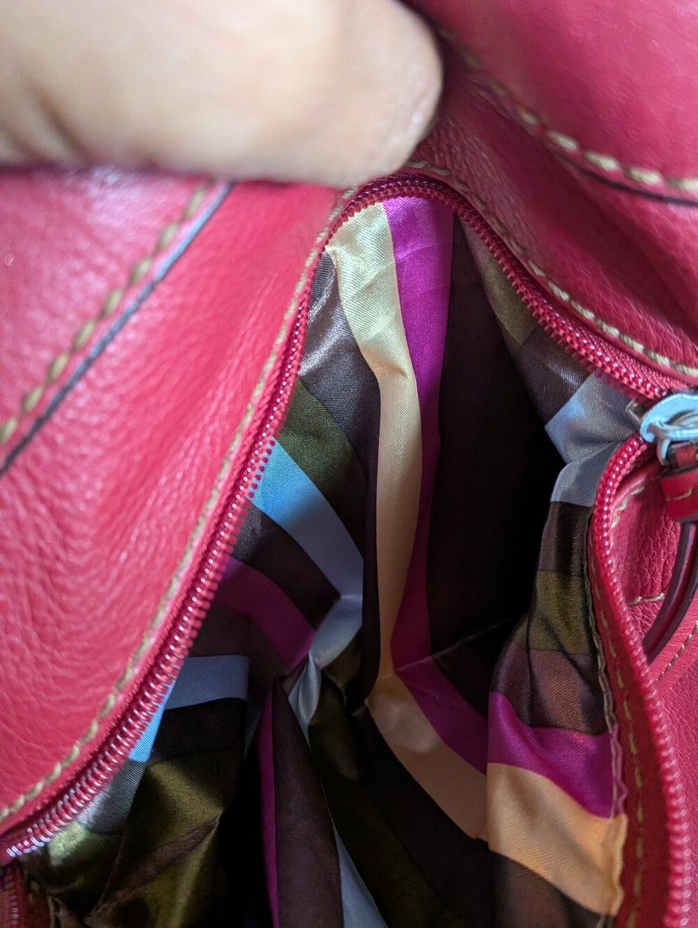Tignanello Red Leather Shoulder Bag Hobo Braided Detail - Picture 8 of 12